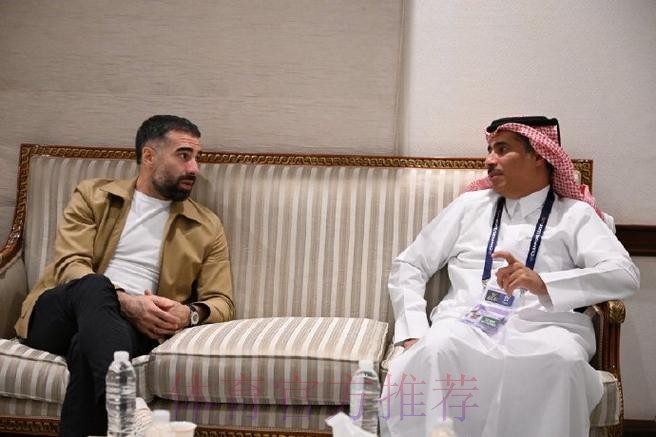 年薪800万欧! 官方:何塞卢加盟卡塔尔加拉法体育